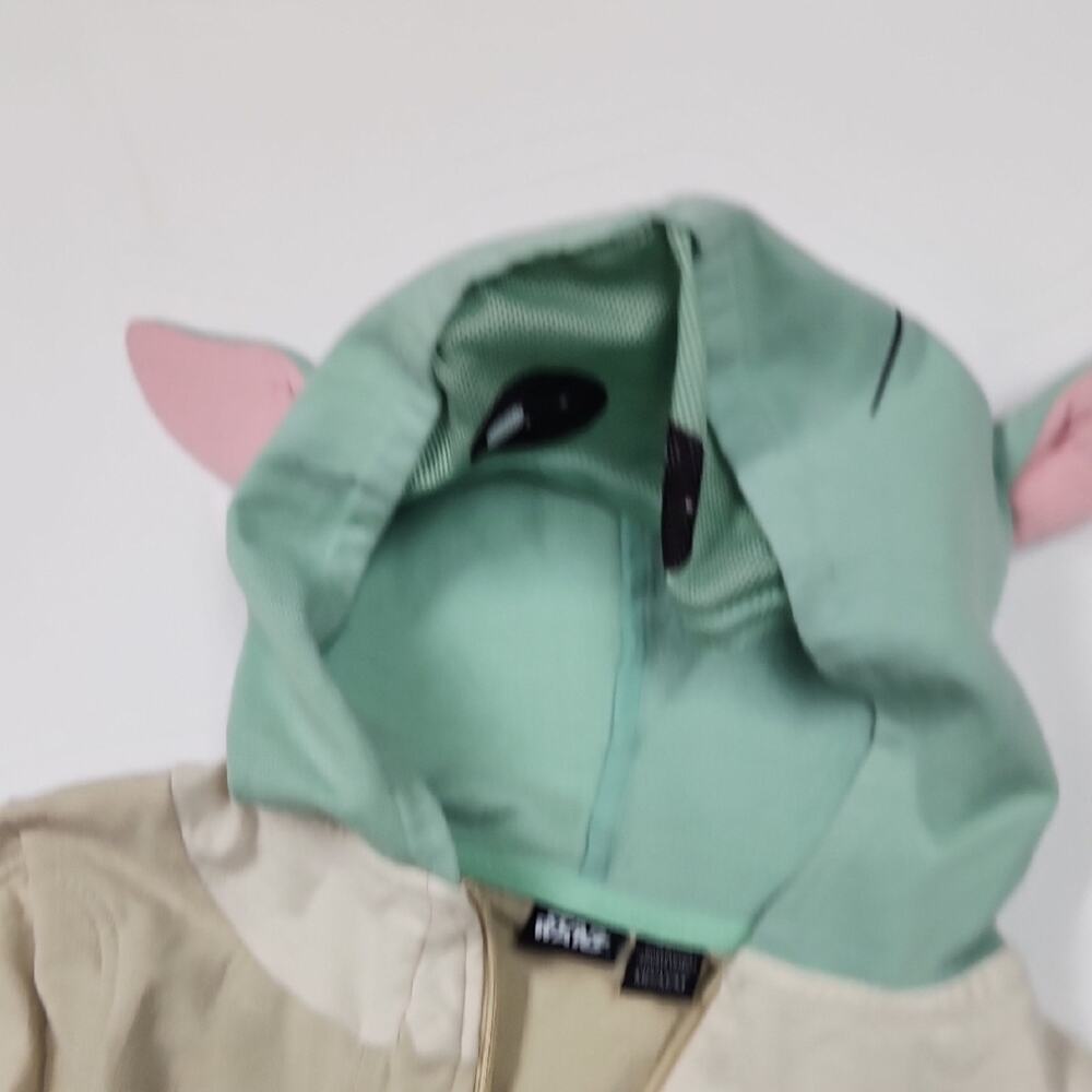 Star Wars Green and Beige Character Hoodie
